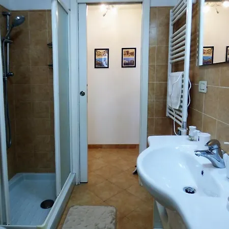 Casa Maura - 2 Passi Nella Storia Apartment